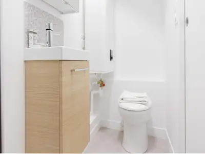 Salle de bains dans l'établissement Studio cosy - Pereire Arc de Triomphe