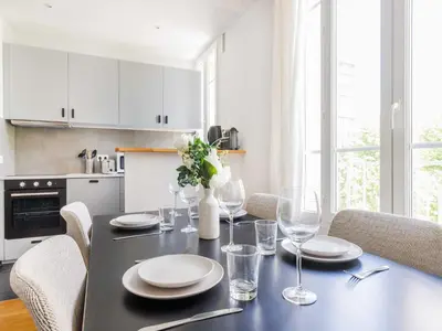 Cuisine ou kitchenette dans l'établissement Superb apartment - 1BDR 4P- Boulogne-Billancourt