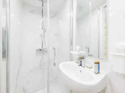 Salle de bains dans l'établissement Studio - Sentier Reaumur - Mobility lease