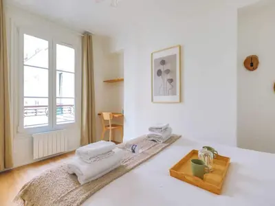 Un ou plusieurs lits dans un hébergement de l'établissement Appt COSY proche Canal Saint Martin - Mobility lease