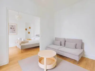 Un ou plusieurs lits dans un hébergement de l'établissement Appt COSY proche Canal Saint Martin - Mobility lease