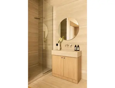 Salle de bains dans l'établissement Résidence Le Marais