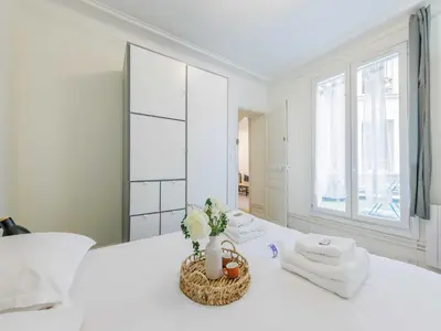 Un ou plusieurs lits dans un hébergement de l'établissement Apartment near République - Mobility lease