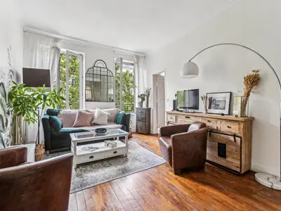 Télévision ou salle de divertissement dans l'établissement Modern appartment -1BR-2P- Le Marais