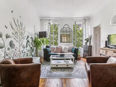 Télévision ou salle de divertissement dans l'établissement Modern appartment -1BR-2P- Le Marais