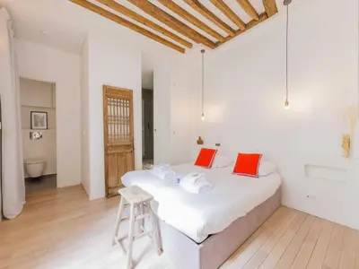 Un ou plusieurs lits dans un hébergement de l'établissement Superb apartment - 1BDR 2P - Le Marais