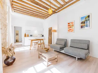 Coin salon dans l'établissement Superb apartment - 1BDR 2P - Le Marais