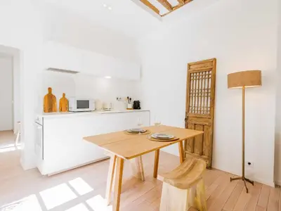 Cuisine ou kitchenette dans l'établissement Superb apartment - 1BDR 2P - Le Marais