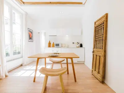 Cuisine ou kitchenette dans l'établissement Superb apartment - 1BDR 2P - Le Marais
