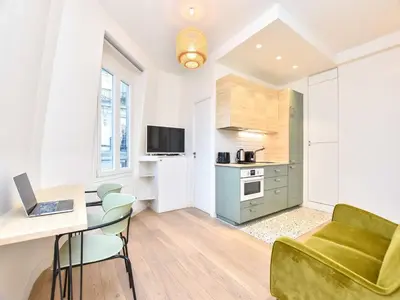 Cuisine ou kitchenette dans l'établissement Luminous flat- 1 BDR 2P - Victor Hugo Arc de Triomphe