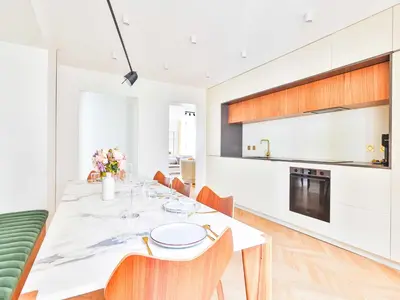 Cuisine ou kitchenette dans l'établissement Beautiful modern apartment 3 BDR 6P C ur de Paris