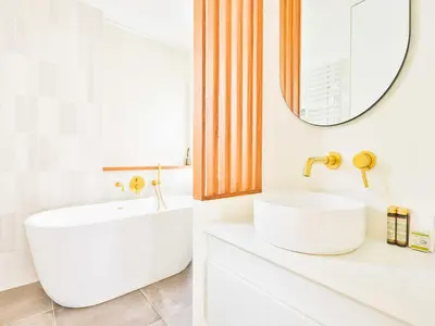 Salle de bains dans l'établissement Beautiful modern apartment 3 BDR 6P C ur de Paris