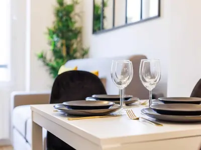 Boissons dans l'établissement Apartment COSY near BASTILLE - Mobility lease
