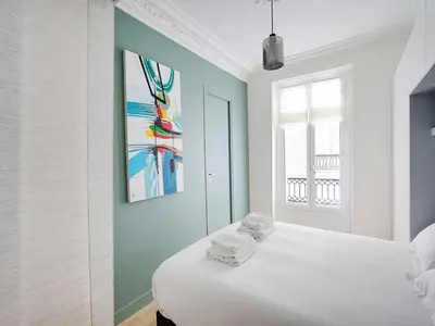 Un ou plusieurs lits dans un hébergement de l'établissement Charming apartment 1BDR 2P near Parc Monceau