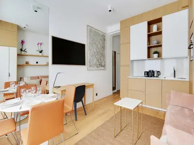 Cuisine ou kitchenette dans l'établissement Charming Apt - 1BD 4P - Invalides Bon Marché