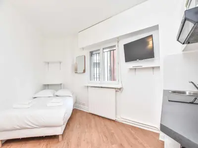 Plan de l'établissement Studio renovate & luminous, Guy-Moquet St-Ouen Bichat - MOBILITY LEASE