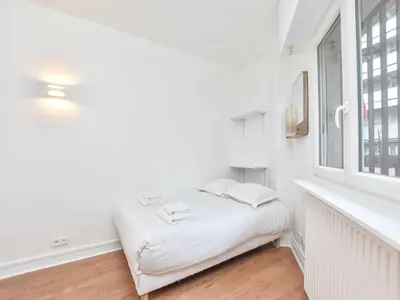 Plan de l'établissement Studio renovate & luminous, Guy-Moquet St-Ouen Bichat - MOBILITY LEASE