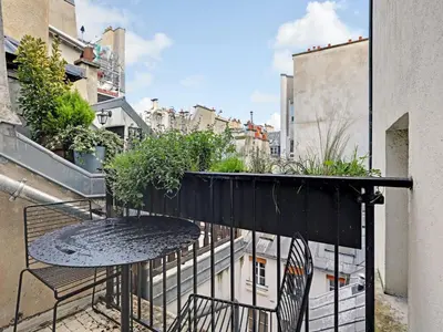 Balcon ou terrasse dans l'établissement Cosy and atypical Marais Balcony - 1 BDR 2 P