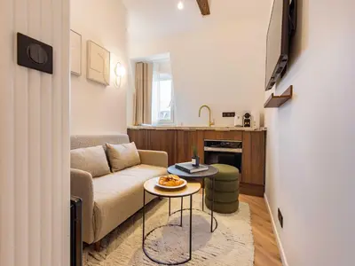 Télévision ou salle de divertissement dans l'établissement Studio COSY - WAGRAM - Mobility lease