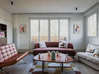 Coin salon dans l'établissement Magnificent Appt - 3BD 6P with balcony - Neuilly