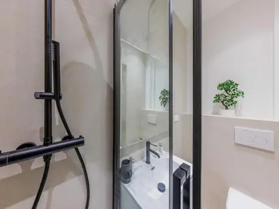 Salle de bains dans l'établissement Apartment COSY - 1BDR 2P - Neuilly sur Seine