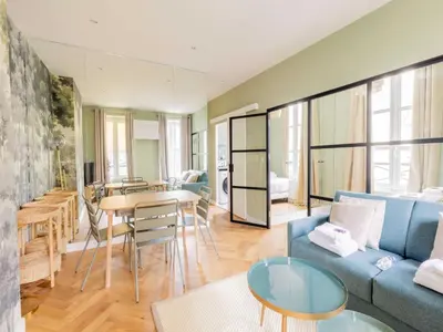 Coin salon dans l'établissement Apartment COSY near INVALIDES - Mobility lease