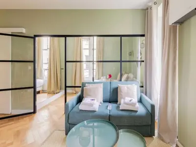 Coin salon dans l'établissement Apartment COSY near INVALIDES - Mobility lease