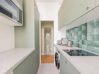 Cuisine ou kitchenette dans l'établissement Apartment COSY near INVALIDES - Mobility lease