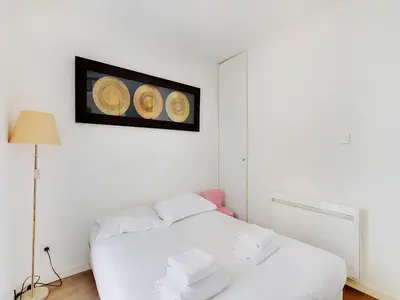 Un ou plusieurs lits dans un hébergement de l'établissement Studio with terrace 2P - Courbevoie