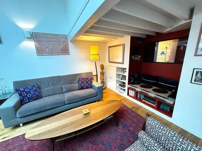 Coin salon dans l'établissement The Pianist - House Loft - Heart of Montparnasse