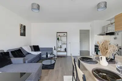 Cuisine ou kitchenette dans l'établissement Studio spacieux à 2 minutes de Paris - 4 personnes