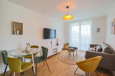 Télévision ou salle de divertissement dans l'établissement Dolce Sarah