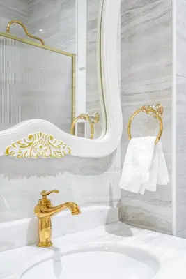 Salle de bains dans l'établissement Paix