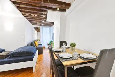 Plan de l'établissement Studio Charmant Appartement Quartier Les Marais Free Netflix