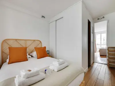 Un ou plusieurs lits dans un hébergement de l'établissement Charming Apartment - Mobility Lease