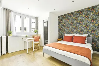 Un ou plusieurs lits dans un hébergement de l'établissement Luxury suite near Eiffel Tower