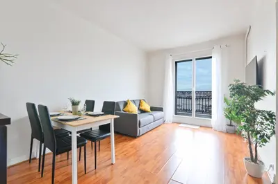 Plan de l'établissement Élégant Studio Appartement Quartier Les Marais Free Netflix