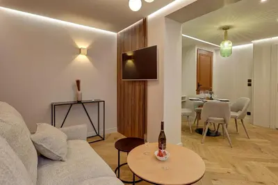 Coin salon dans l'établissement Residence AC Champs de Mars Eiffel Tower by Studio Prestige