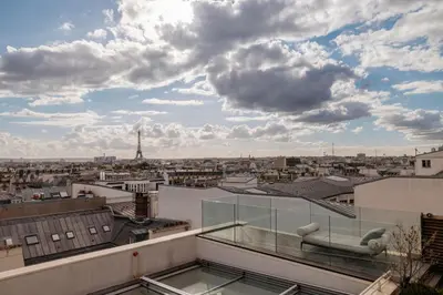 Vue générale sur Paris ou vue de la ville depuis l'appart'hôtel