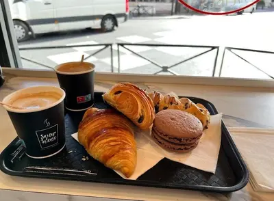 Nourriture dans l'appartement ou à proximité
