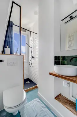 Salle de bains dans l'établissement Appartement neuf à 20 des Champs Élysées
