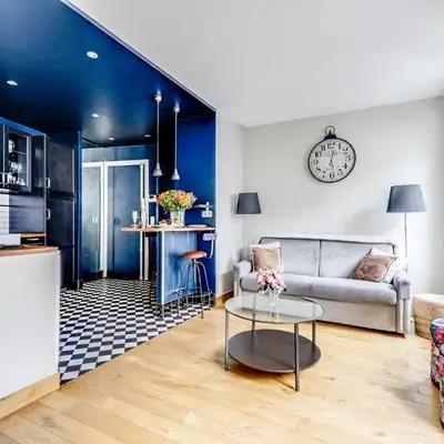 AC & 10min from Marais l Center of Paris