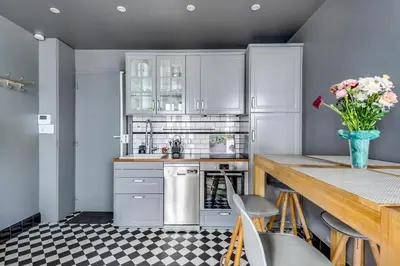 Cuisine ou kitchenette dans l'établissement AC & 10min from Marais & Fully equipped