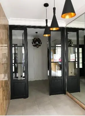 Hall ou réception de l'établissement Appartement de charme F2, Porte St Cloud