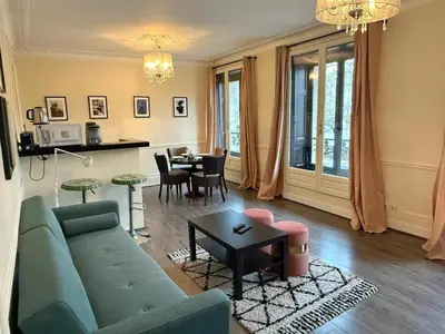 Coin salon dans l'établissement Royal Pereire - Paris 17ème