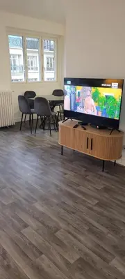 Télévision ou salle de divertissement dans l'établissement 3 bedrooms apartment Paris 16 - Michel Ange