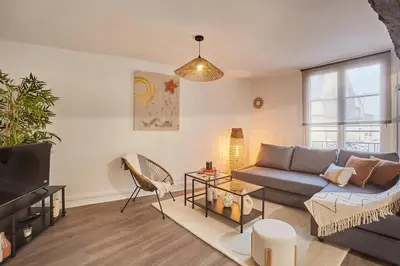 Coin salon dans l'établissement Superb apartment in the center of Paris by Stusioprestige