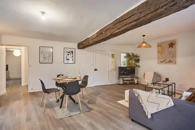 Coin salon dans l'établissement Superb apartment in the center of Paris by Stusioprestige