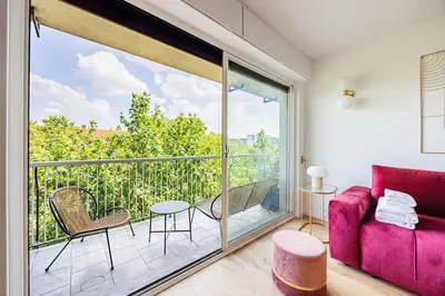 Balcon ou terrasse dans l'établissement 3 Bedroom Apartment #3SDB#Champ de Mars# Eiffel Tower