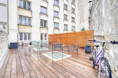 Plan de l'établissement Proche Porte Maillot - Le Patio - 393B